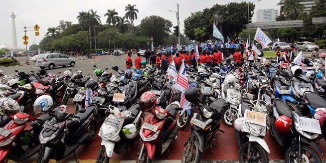 May Day, Ambon Bebas Unjuk Rasa
