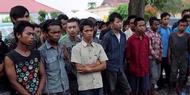 Buruh yang Diperbudak Takut Ditembak Brimob