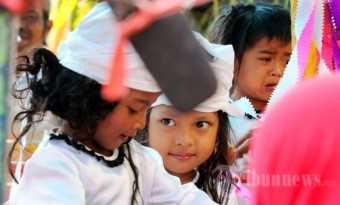 Tembang Dandanggula dan Cerita Anak Berambut Gimbal