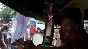 Sopir Mikrolet Kampung Melayu Protes Tarif Hanya Naik Rp 500