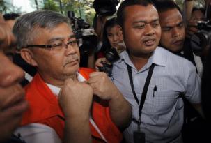 Akil Mochtar Diduga Cuci Uang Miliaran Lewat CV RS