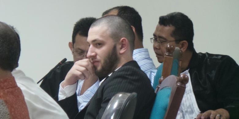 Syamil, calon menantu LHI
