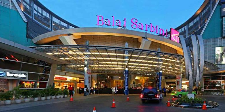 kompas ahok Betulkah Kemacetan? Kompas.com  Semanggi Plaza Biang