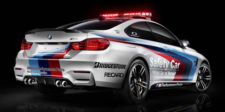 0827565BMW-Safety-Car-M4-Coupe-2780x390.jpg