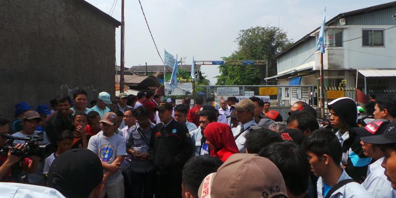 bahan baku narkoba SSI Buruh  PT di Ratusan PHK, Cakung Tipar  Kompas.com Demo Terancam