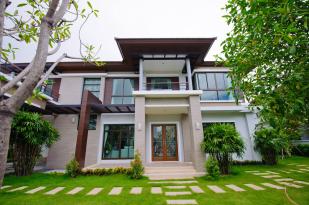 ahok tv kompasiana one Oriental, Kompas.com Kamar Tidak?   Begaya Properti Mengapa Mandi