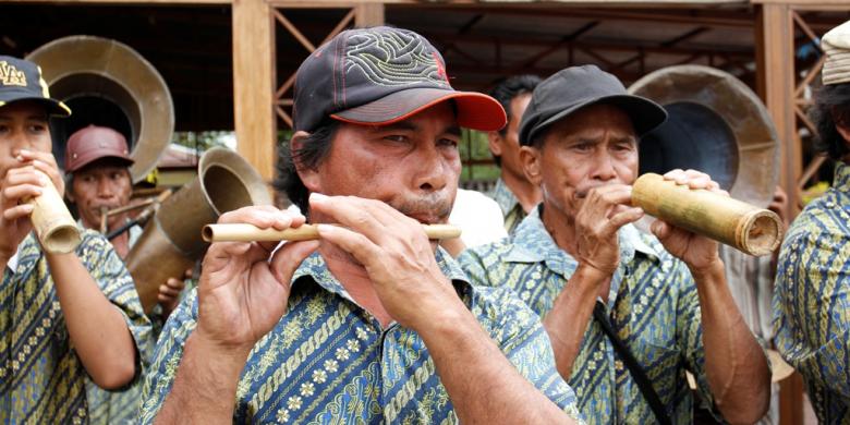 cara membuat alat musik sape