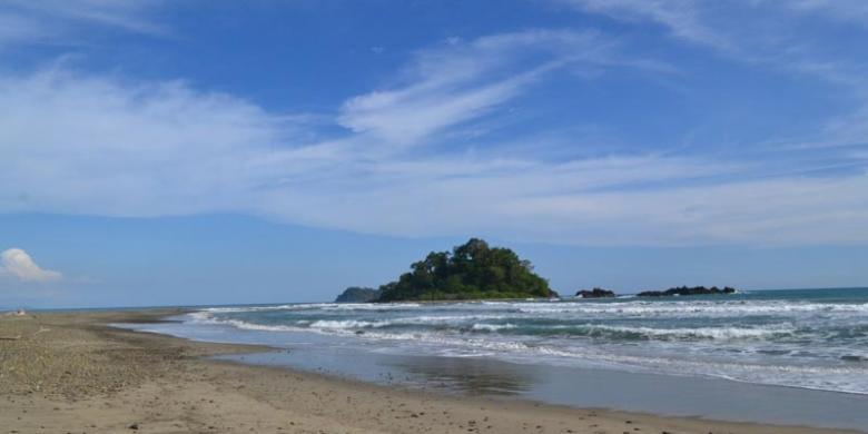 Hasil gambar untuk PANTAI FALAETE