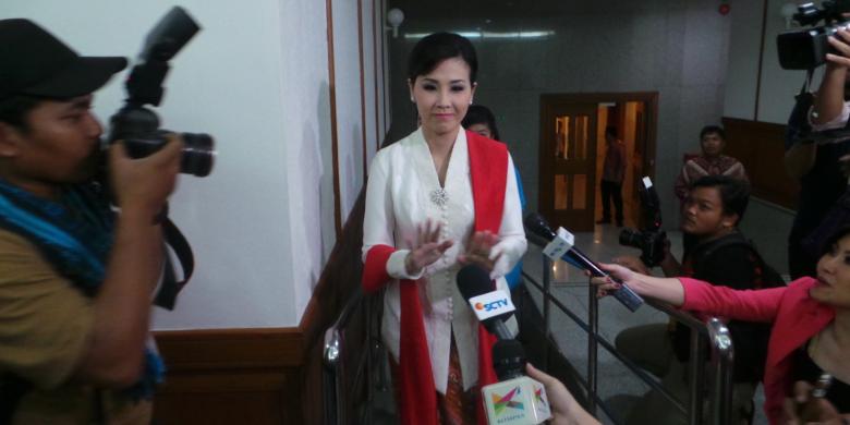tan ahok veronica Kecantikan Perhatian Veronica Kompas.com  Menarik  Tan