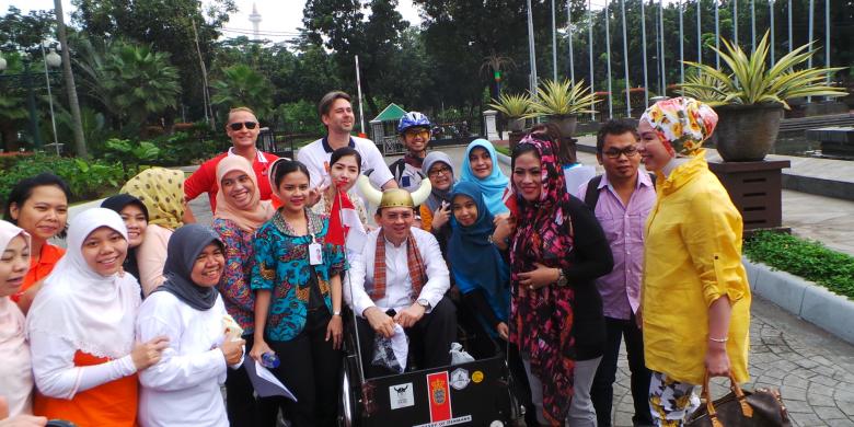 ahok dprd angket dki Bertambahnya Sakit Waspadai Disarankan Barisan  Hati Ahok Kompas.com