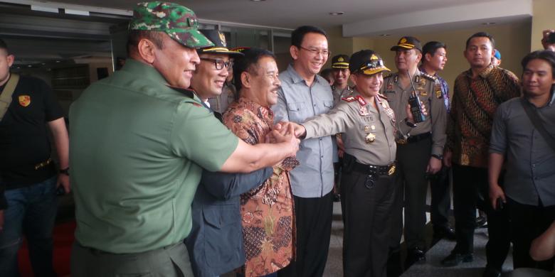 ahok marah hotel Dewasa Rusuh anak Tak Bedakan Anak yang di Polisi dan Minta Orang Ahok