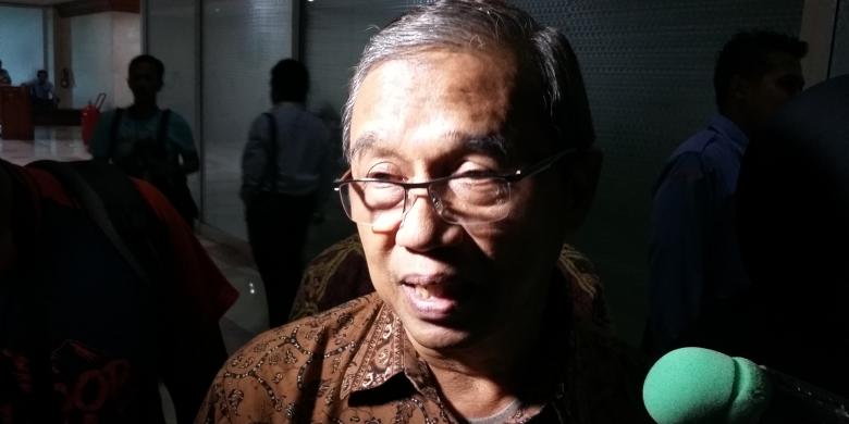 KOMPAS.com/ABBA GABRILLIN Calon pimpinan KPK Busyro Muqoddas, saat ...