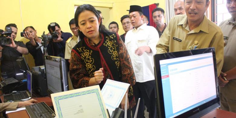 Menteri Puan Terkejut Dengar TKI Urus KTP Langsung Jadi di Nunukan