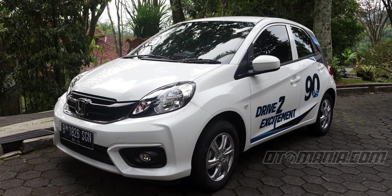 Bedah Fitur Honda Brio Satya 2016
