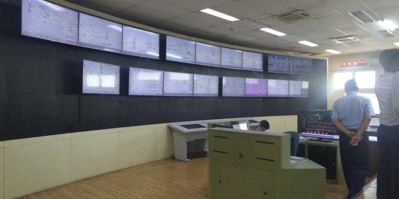 Mengintip Pusat Kendali Kereta Api se-Jabodetabek di Bukit Duri