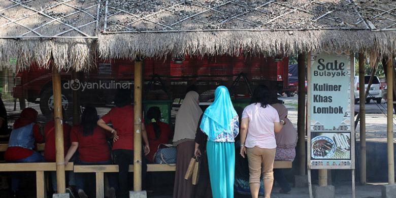 Gambar dari Liburan Ke Lombok? Mesti Cicipi Sate Bulayak » 0819541restorann1780x390 0819541restorann1780x390 » Liburan Ke Lombok? Mesti Cicipi Sate Bulayak
