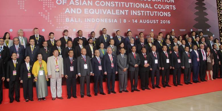 Di Kongres se-Asia, Presiden Jokowi Tegaskan Mandat MK Kawal Hak Warga Negara  