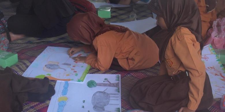 Anak Sd Aceh Berkirim Pesan Tentang Gajah Kompas Gambar