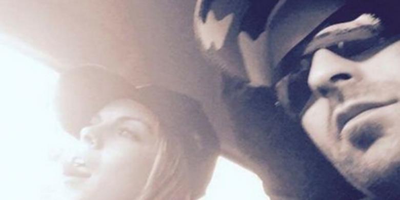 Usai Curi Ponsel, Pelaku Unggah Foto "Selfie" ke Akun FB Korban