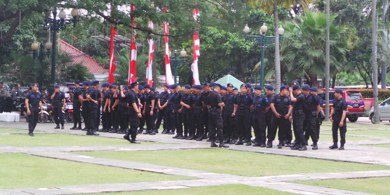 kompas tv ahok video Ratusan Kota di  Balai dan RT/RW, DPRD Kompas.com Berjaga  Polisi DKI