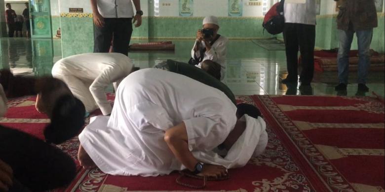 Tak Ditahan, Tersangka Kasus Bendera Sujud Syukur bersama Arifin Ilham