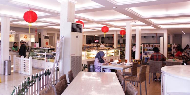Suasana modern terlihat, meski banyak menu di Bogor Permai ini yang masih sangat tradisional.(kompas.com)