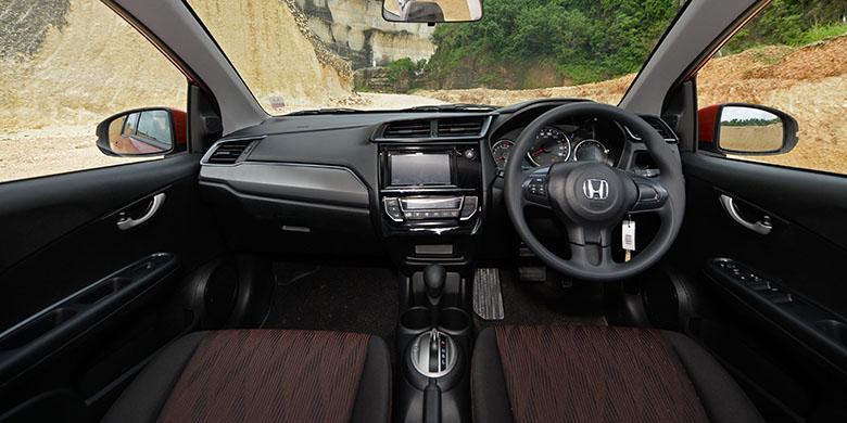 Kursi Honda Mobilio E dan S