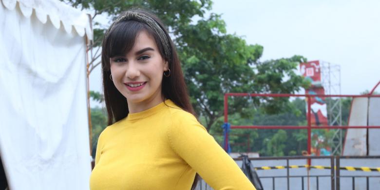 Jika Kuliah Nanti, Irish Bella Ingin Vakum dari Dunia Hiburan ... Jika Kuliah Nanti, Irish Bella Ingin Vakum dari Dunia Hiburan ...