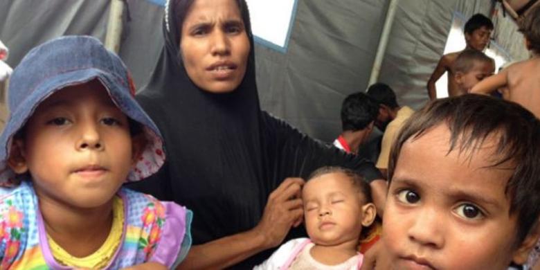 Kisah Anak-anak dan Perempuan Rohingya yang Terdampar di Aceh