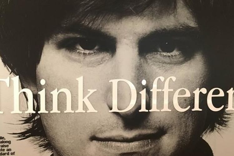 Poster lawas Steve Jobs di Museum Apple, Praha, Republik Ceko