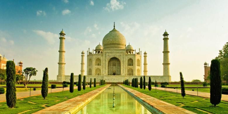 


Taj Mahal, India(Shutterstock)