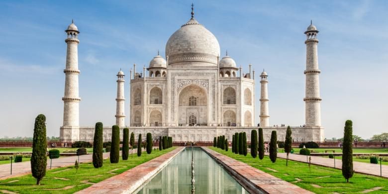 

Taj Mahal merupakan salah satu peninggalan budaya Islam di India. (Shutterstock)