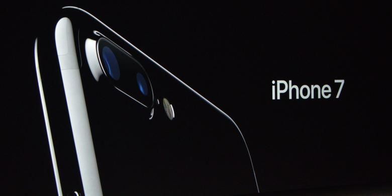 Apple resmi meluncurkan duo iPhone terbaru, iPhone 7 dan iPhone 7 Plus di San Francisco, AS, Kamis (8/9/2016).