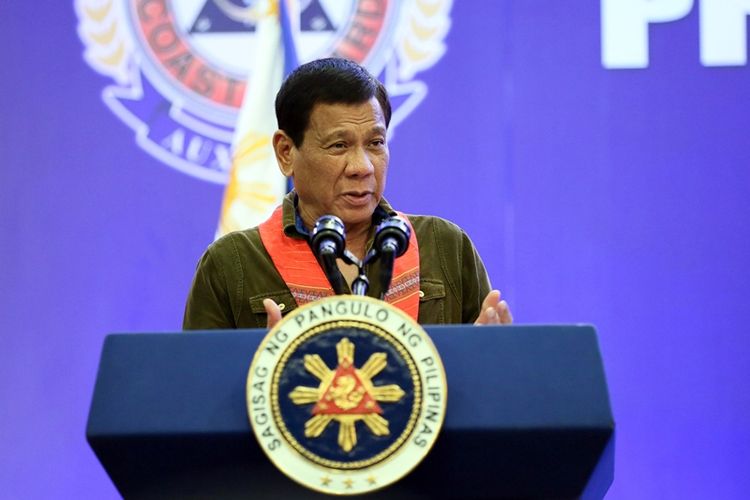 Duterte Ancam Penjarakan Para Pengkritik Darurat Militer di Marawi