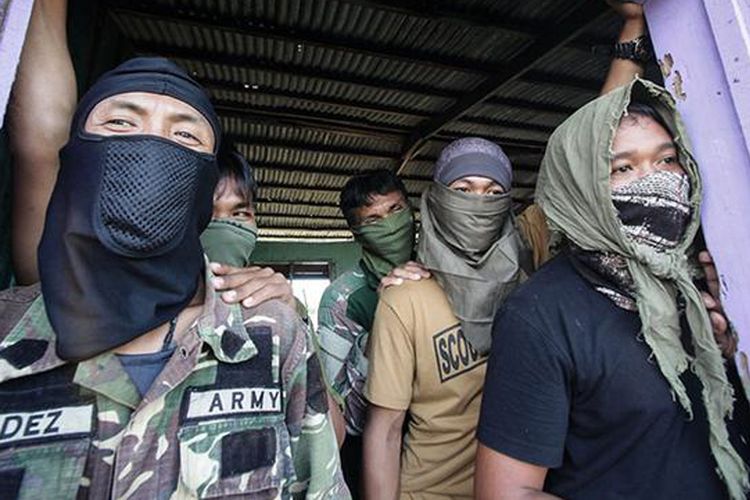 Pasukan Filipina mengintai markas kelompok militan Maute di pulau Mindanao, Filipina