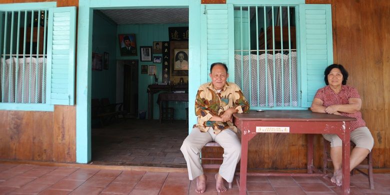 
Cucu Djiauw Kie Siong, Yanto Djuhari (68) atau juga dikenal dengan nama Liauw Cing Lan yang kini mengelola rumah kakeknya di Rengasdengklok, Karawang, Jawa Barat. Djiau Kie Siong adalah pemilik rumah yang pernah disinggahi oleh Bung Karno dan Hatta sebelum proklamasi berlangsung.