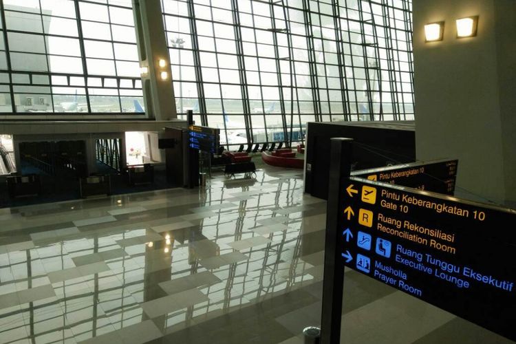 Terminal 3 Ultimate gate 1, Bandara Internasional Soekarno Hatta menyambut dibukanya layanan penerbangan internasional oleh Garuda Indonesia, Kamis (27/04/2017).