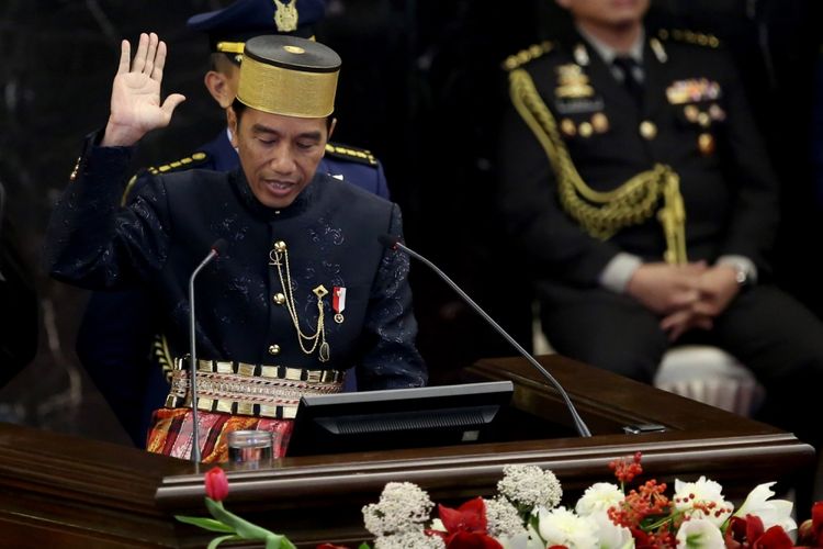 Presiden Joko Widodo memberikan pidato kenegaraan pada sidang tahunan Majelis Permusyawaratan Rakyat Republik Indonesia Tahun 2017 di Kompleks Parlemen, Senayan, Jakarta, Rabu (16/8/2017). Presiden Joko Widodo menyampaikan pidato, yakni pidato kenegaraan dalam rangka Hari Ulang Tahun RI ke 72.