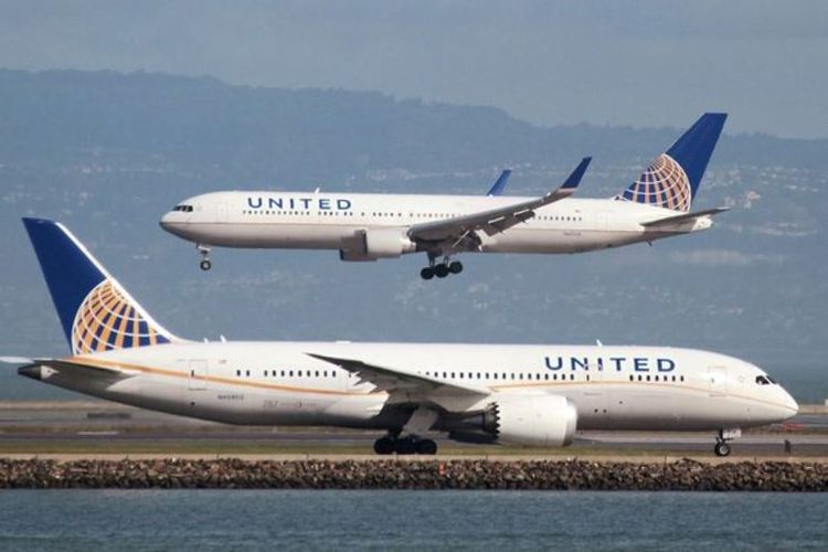 Staf Coba Rebut Biola dari Pemiliknya, United Airlines Kembali Disorot