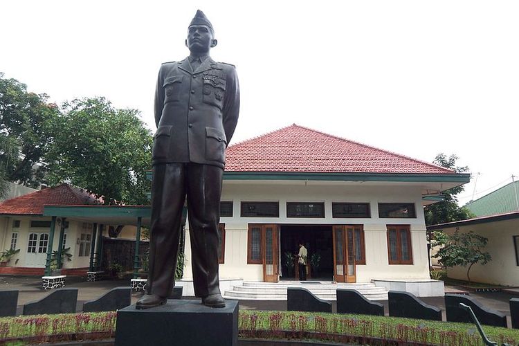 Kisah Lettu Pierre Tendean yang Berakhir Maut di Lubang Kisah Lettu Pierre Tendean yang Berakhir Maut di Lubang