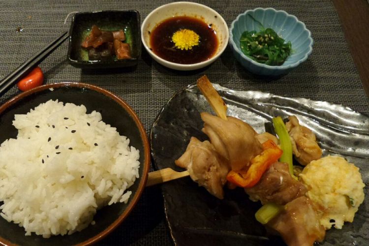 Yakitori Chicken, salah satu menu Umi Uma.(KOMPAS.COM/AMBARANIE NADIA)