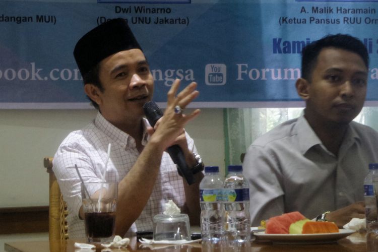 Wakil Khatib Syuriah Pengurus Wilayah Nahdlatul Ulama (PWNU) DKI Jakarta, Taufik Damas, dalam sebuah diskusi di kawasan Cikini, Jakarta Pusat, Kamis (20/7/2017).