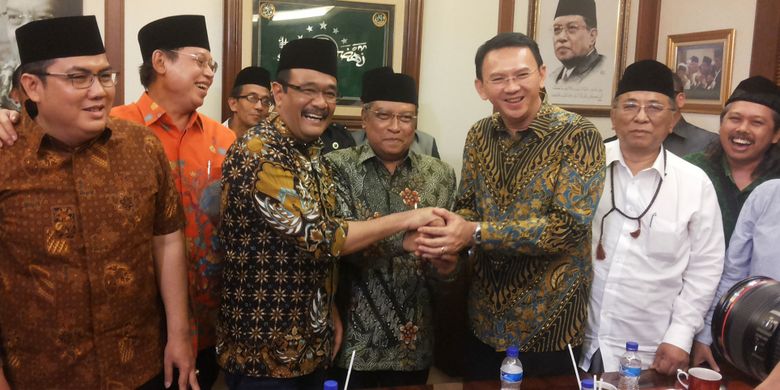 Ketua Umum PB Nahdlatul Ulama Kiai Haji Said Aqil Siradj saat menerima kedatangan pasangan calon gubernur dan calon wakil gubernur nomor pemilihan dua, Basuki Ahok Tjahaja Purnama dan Djarot Saiful Hidayat ke Kantor PBNU, Senin (10/3/2017).