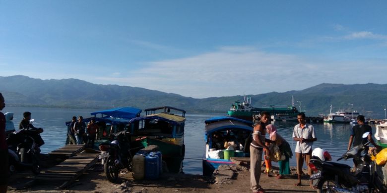 

Pelabuhan Reklamasi, di Kalabahi, Alor, NTT 
