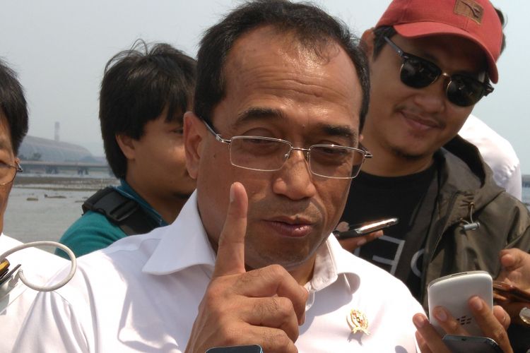 Menhub Tegur Lion Air Soal Pilot Bawa Keluarga ke Kokpit Pesawat