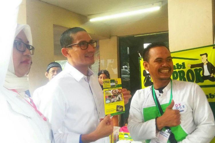 Wakil Gubernur terpilih DKI Jakarta Sandiaga Uno di posko pemenangannya di Melawai, Selasa (11/7/2017).