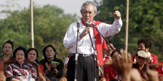 Guntur Sukarnoputra.